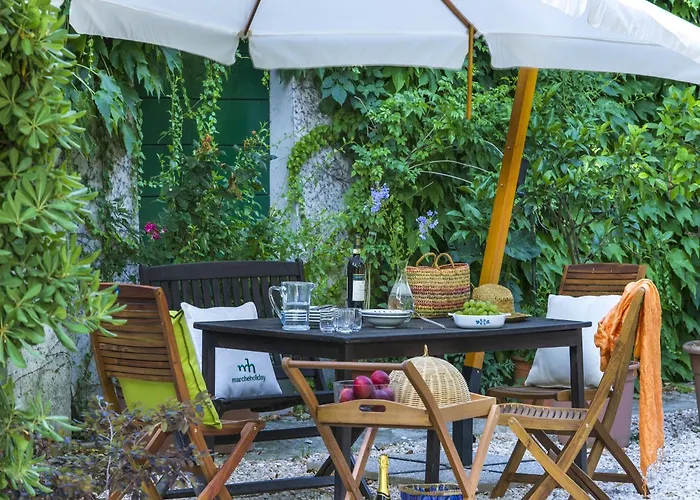 In With Garden Bbq *