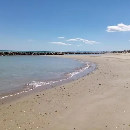 Vakantiehuis In With Garden Bbq *